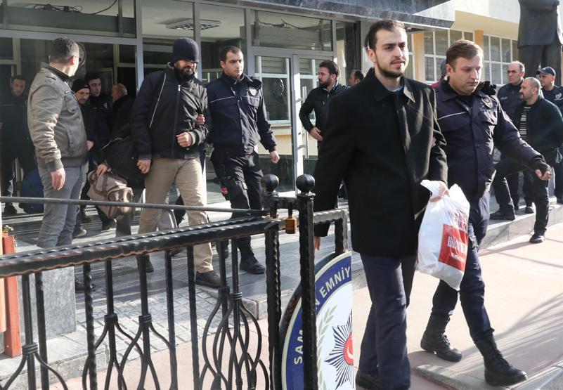 13 kişi FETÖden adliyede