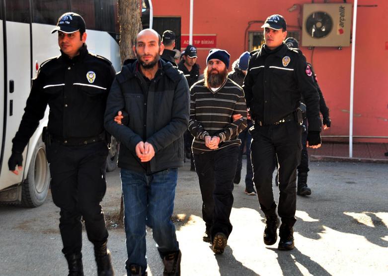 Adanadaki DEAŞlılara vatan hainleri tepkisi
