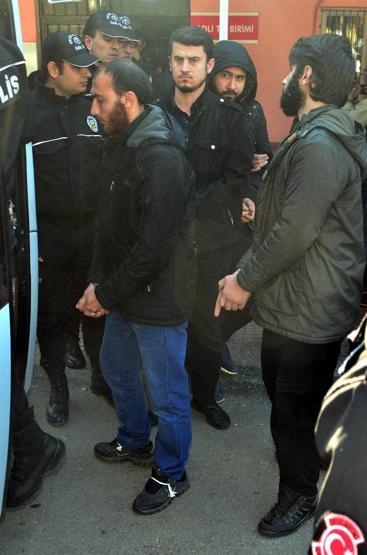 Adanadaki DEAŞlılara vatan hainleri tepkisi