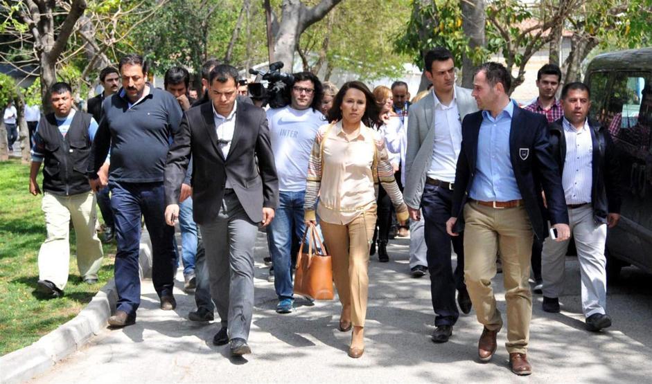 AK Partili Enç, TBMMdeki olayı anlattı