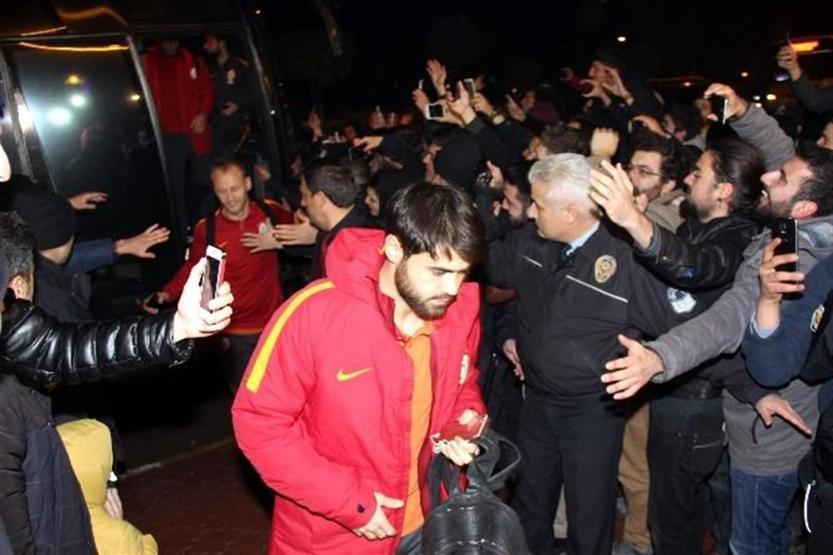 Yasin Öztekin ucuz atlattı