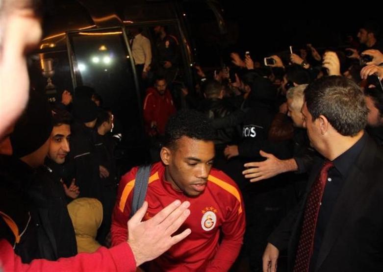 Yasin Öztekin ucuz atlattı
