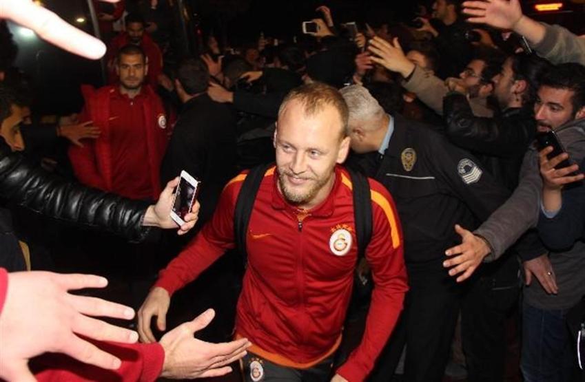 Yasin Öztekin ucuz atlattı