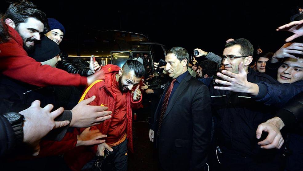 Yasin Öztekin ucuz atlattı