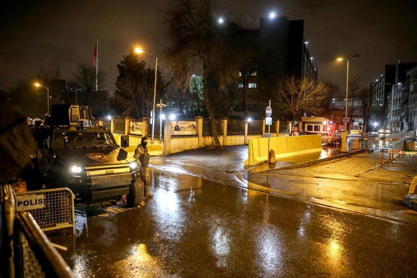 Polis operasyonları sürüyor