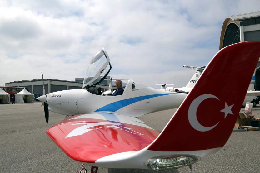 Yerli uçak için harıl harıl çalışıyorlar