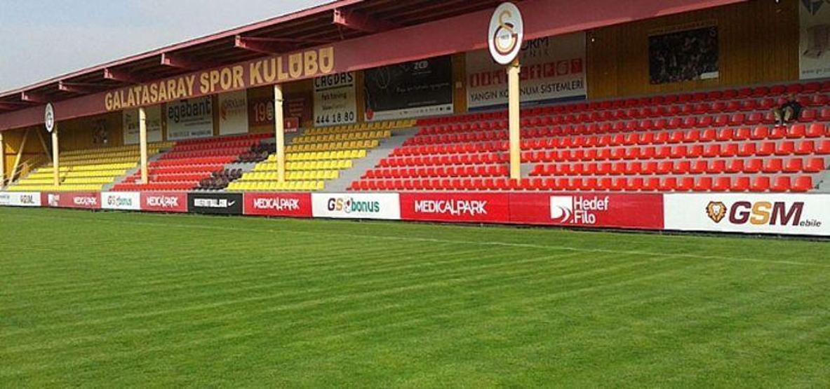 Galatasaray 5 futbolcuyu denemeye aldı