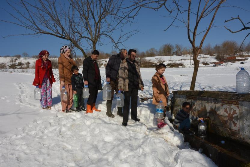 Su abonesi olmayan köylülere fatura şoku