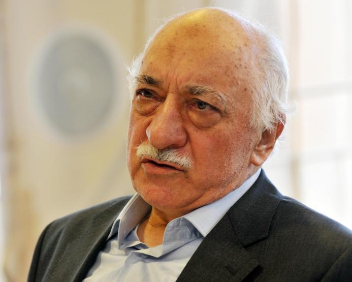 Fetullah Gülenin odasında TSK uçak maketleri