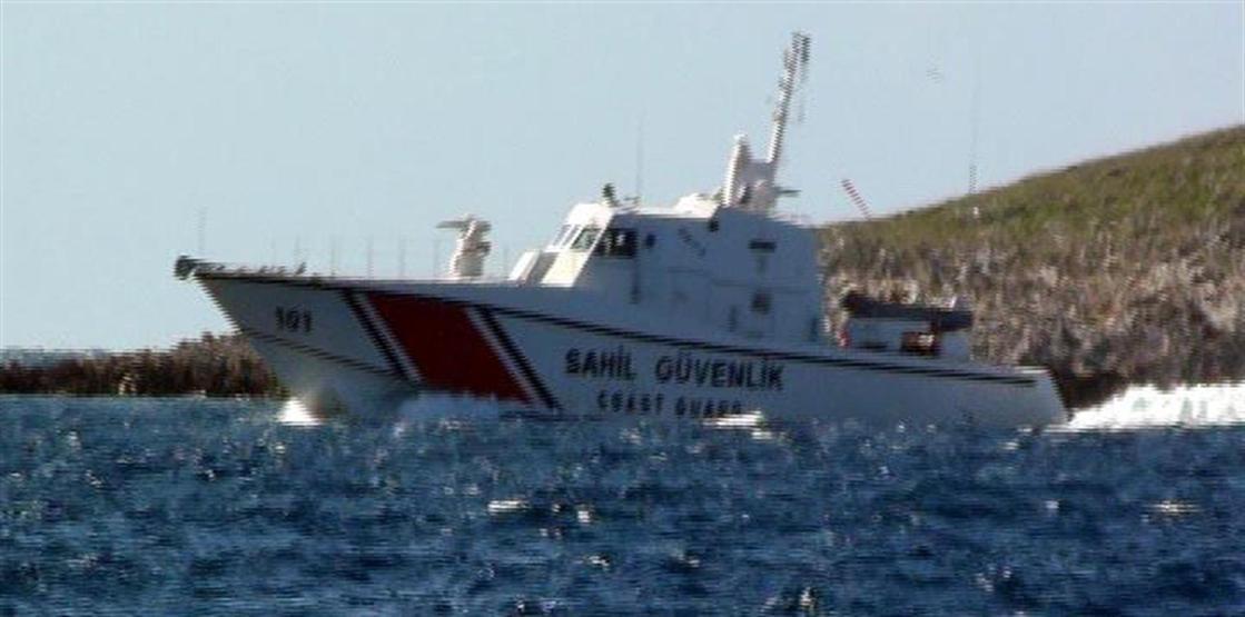 Türk askeri Egede 24 saat nöbette