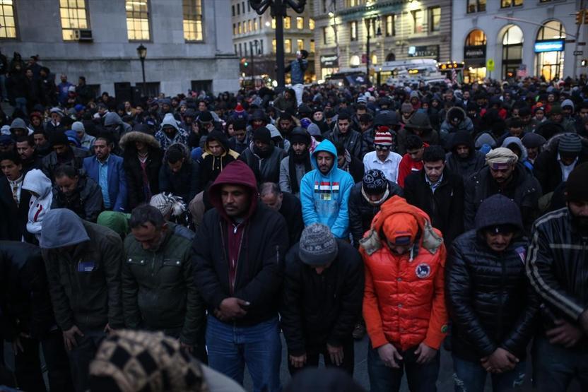 Trumpın yasağına rağmen mahkeme kararıyla ABDye döndü