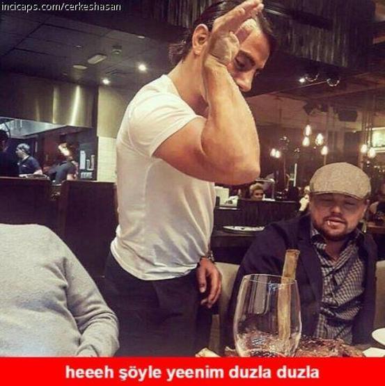 Nusret ve Leonardo DiCaprio sosyal medyayı salladı