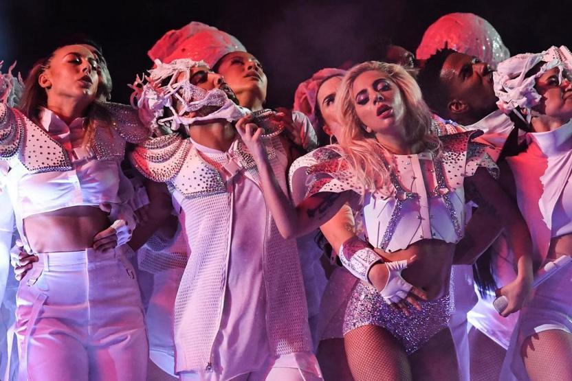 Super Bowlda Lady Gaga Showu
