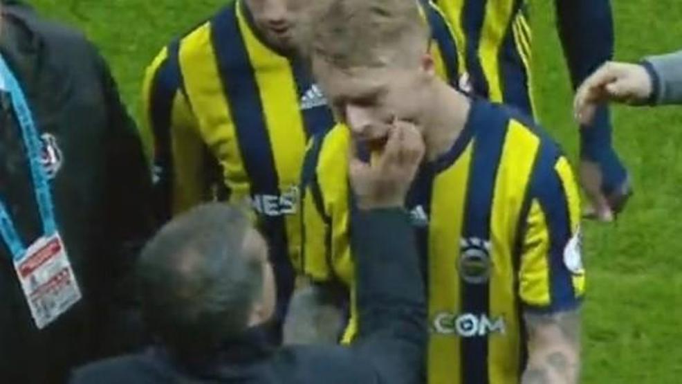 Olaylı derbiden Türkiyenin asla unutamayacağı 8 kare
