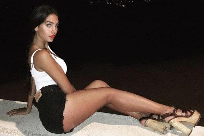 Cristiano Ronaldo evleniyor