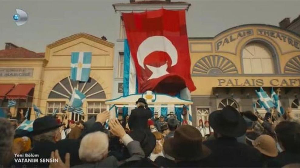 Vatanım Sensinde bayrak sahnesi sosyal medyayı salladı