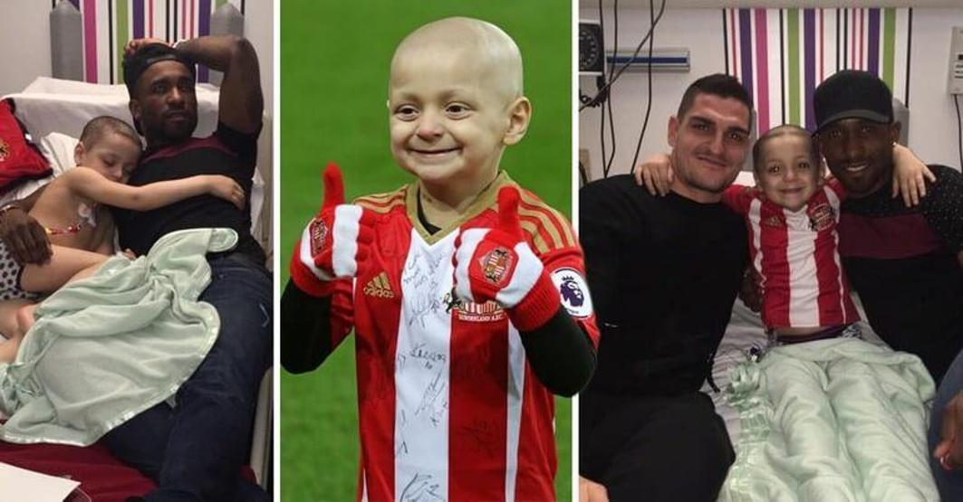 En sevdiği futbolcuya sarılarak yine uyuyakaldı