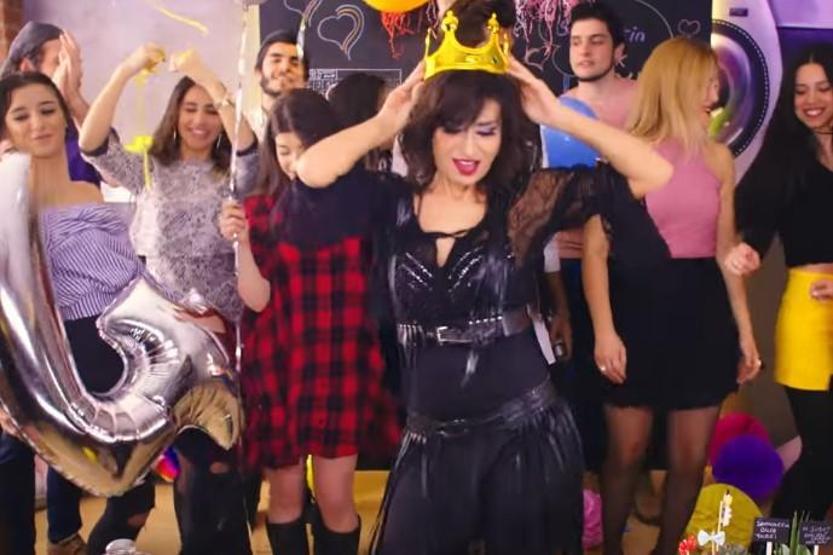 Yıldız Tilbe 14 Şubat Sevgililer Günü klibini Youtubeda yayınladı