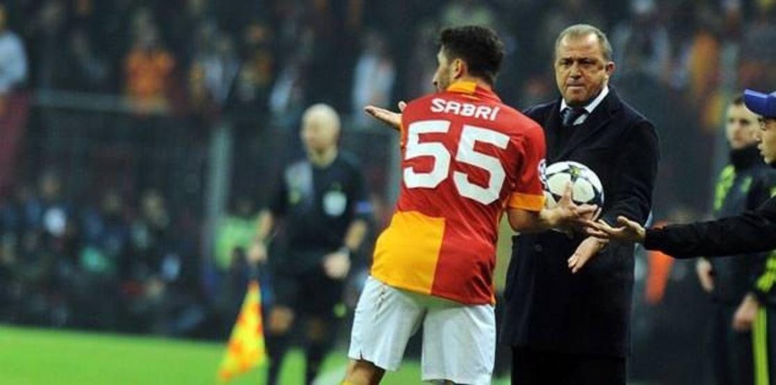 Sabri Sarıoğlu rekora koşuyor