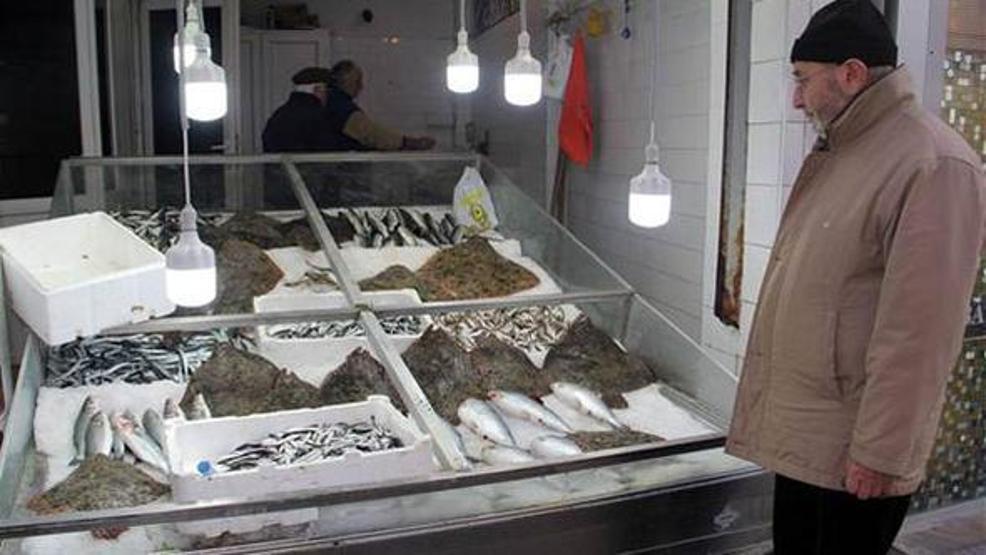 Kalkan balığı 130 liraya satılıyor