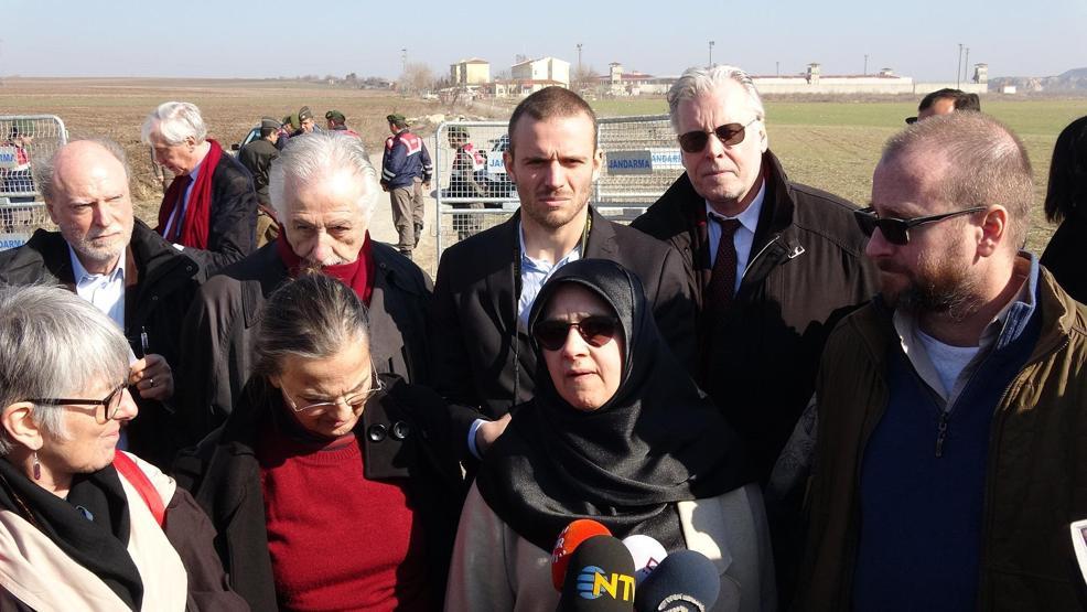 Demirtaşı görmeye gelen Avrupa Parlamentosu vekillerine izin verilmedi