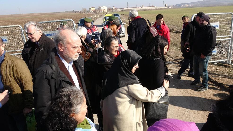 Demirtaşı görmeye gelen Avrupa Parlamentosu vekillerine izin verilmedi