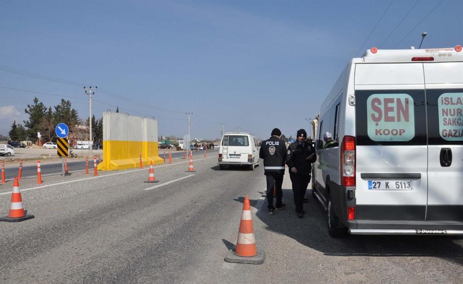 Gaziantepte olası terör saldırılarına karşı beton bloklu önlem