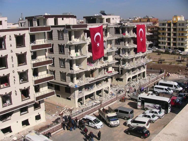 Viranşehirde yaralar sarılıyor