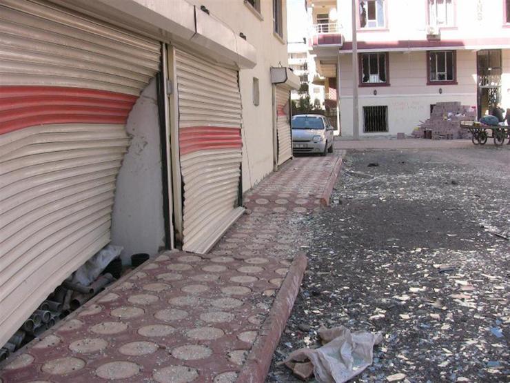 Viranşehirde yaralar sarılıyor