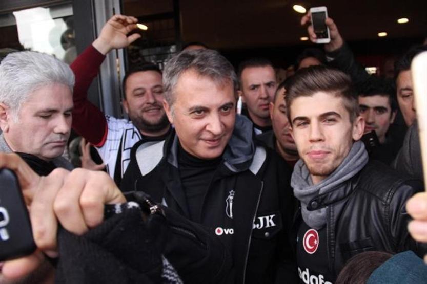 Fikret Orman bombaladı: Van Persie bizde olsa...