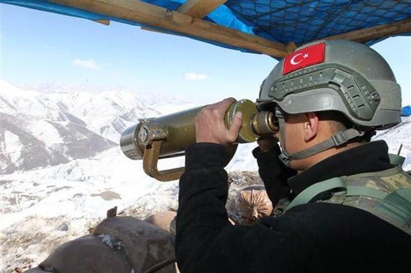 Asker Kaletepeye üs kurdu