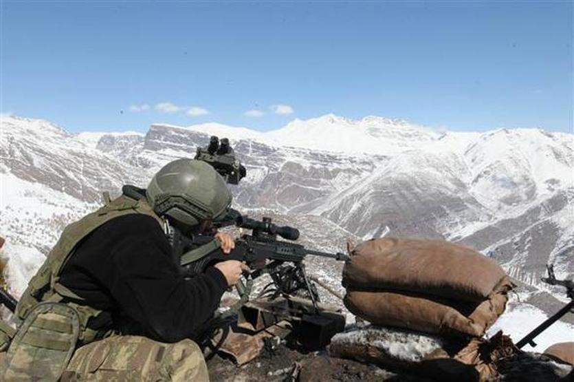Asker Kaletepeye üs kurdu