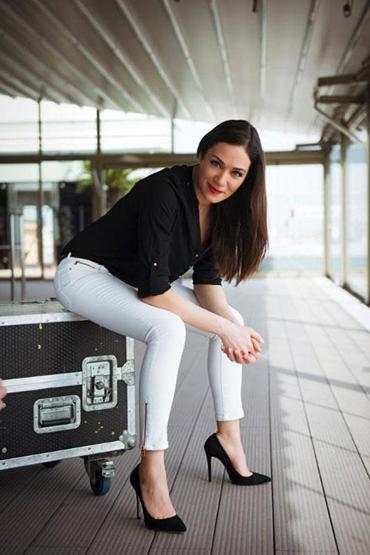 Özge Borak Van Dammea rakip oldu