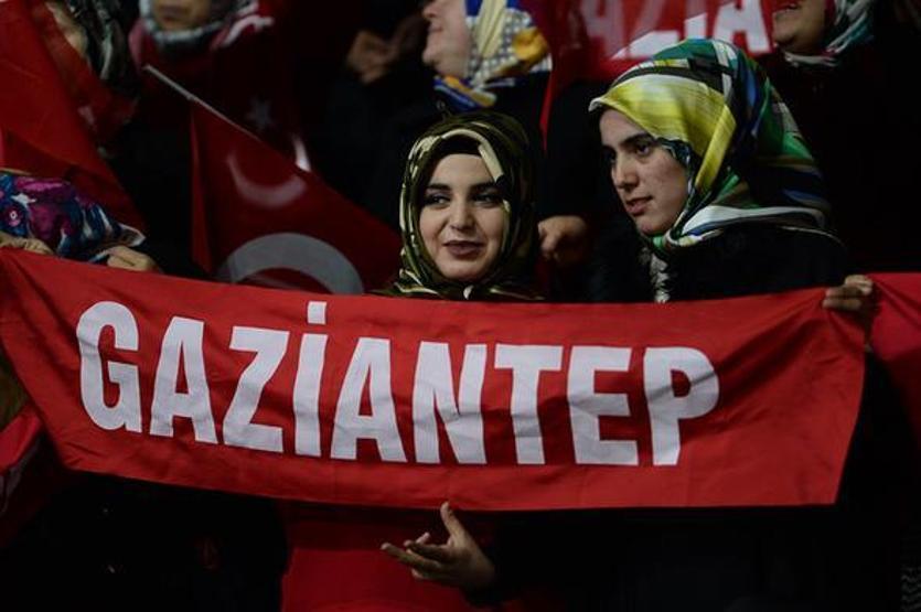 AK Parti Evet kampanyasından kareler