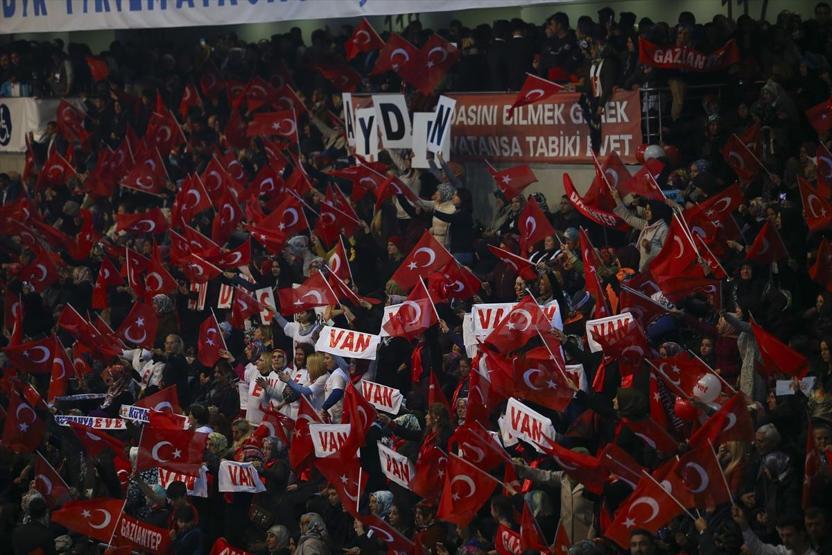 AK Parti Evet kampanyasından kareler