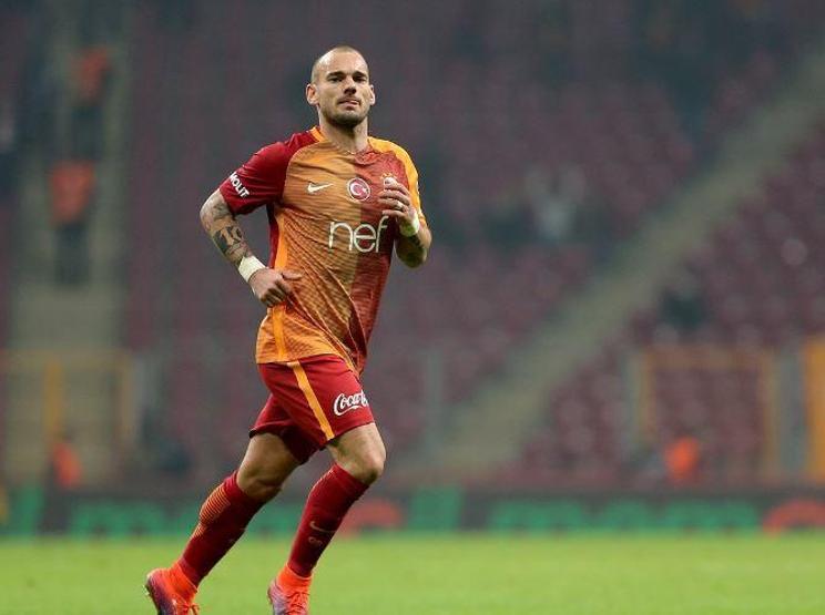 Galatasarayın Beşiktaş maçı ilk 11i