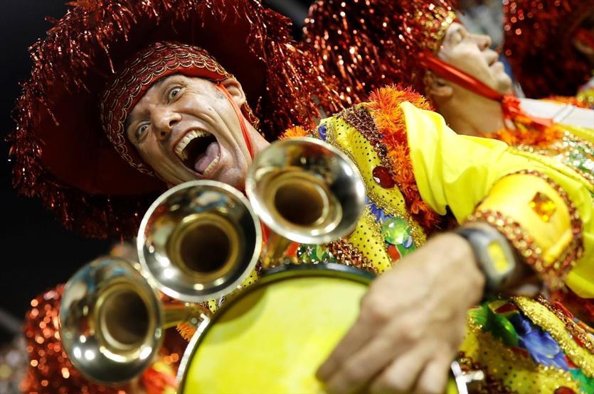 Brezilyada karnaval rüzgarı başladı