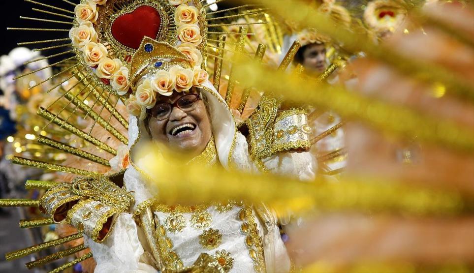 Brezilyada karnaval rüzgarı başladı