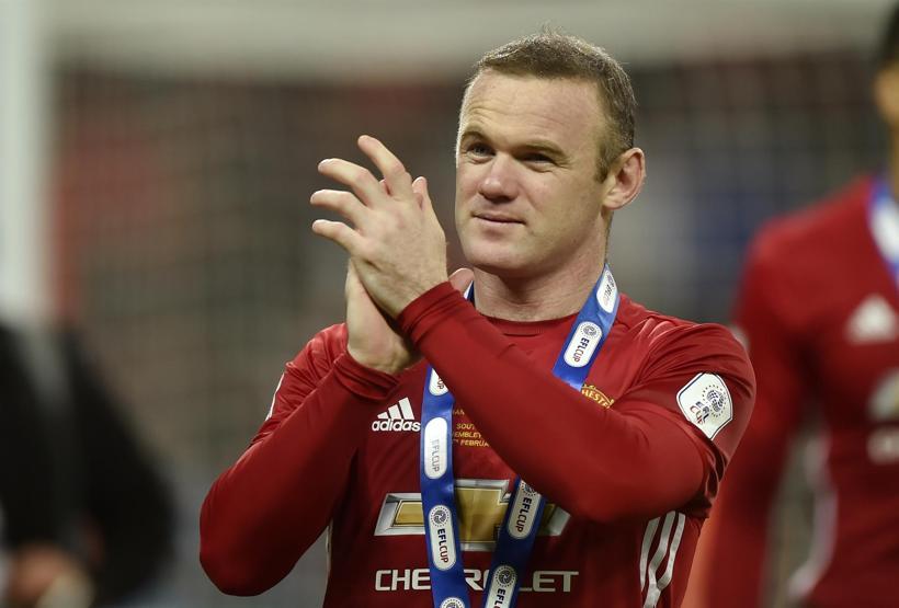 Manchester United kupasını aldı