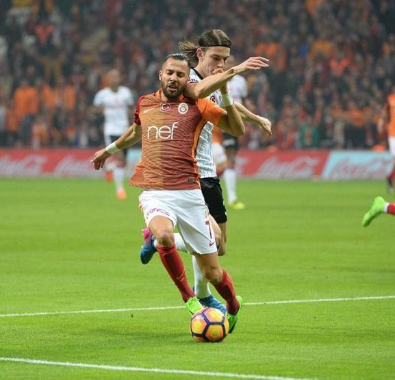 Galatasaraylıları çıldırtan pozisyon