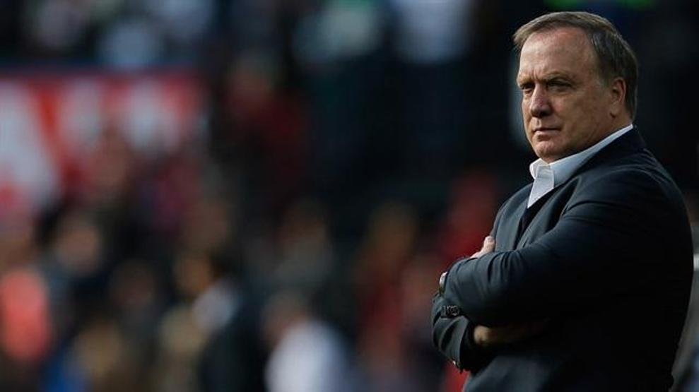 Fenerbahçede Advocaat hakkında istifa iddiası