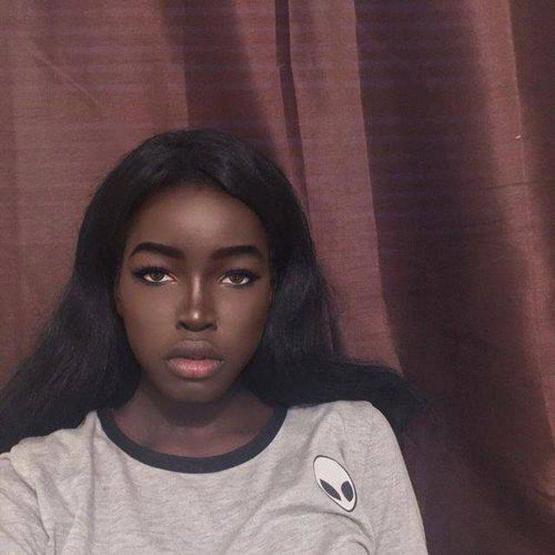 Onun lakabı: Siyah Barbie