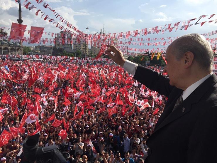 MHPnin referandum sloganı ve kampanyası belli oldu