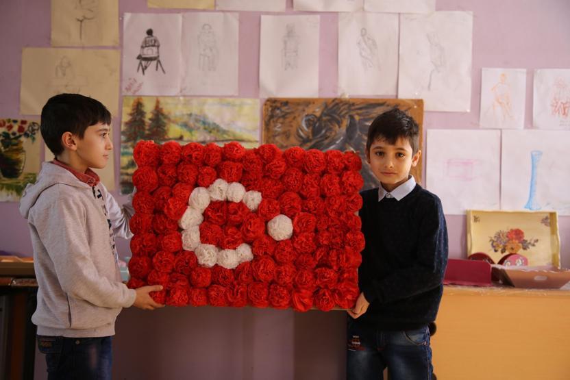 Donmak üzere bulunan Samir, Kızılayın çabasıyla ailesine kavuştu