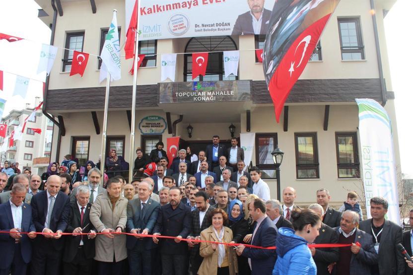 İzmitin en büyük mahalle konağı açıldı