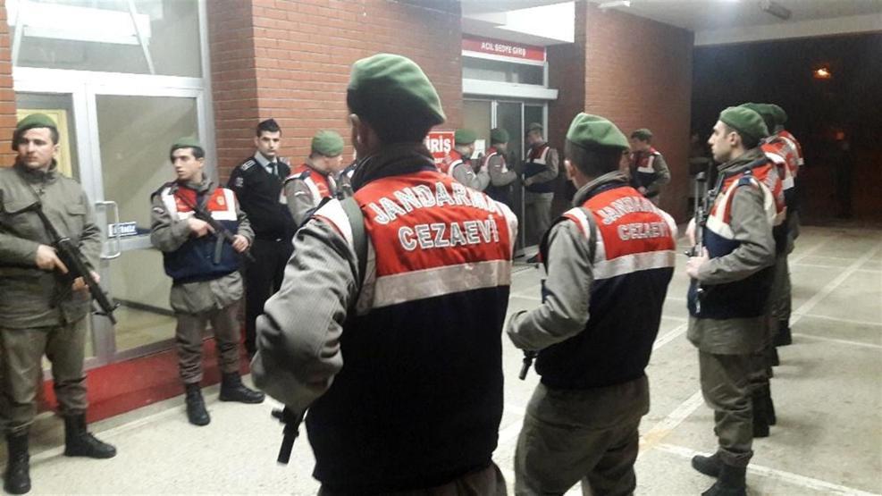 Alaattin Çakıcı gece yarısı olağanüstü önlemler altında acile kaldırıldı