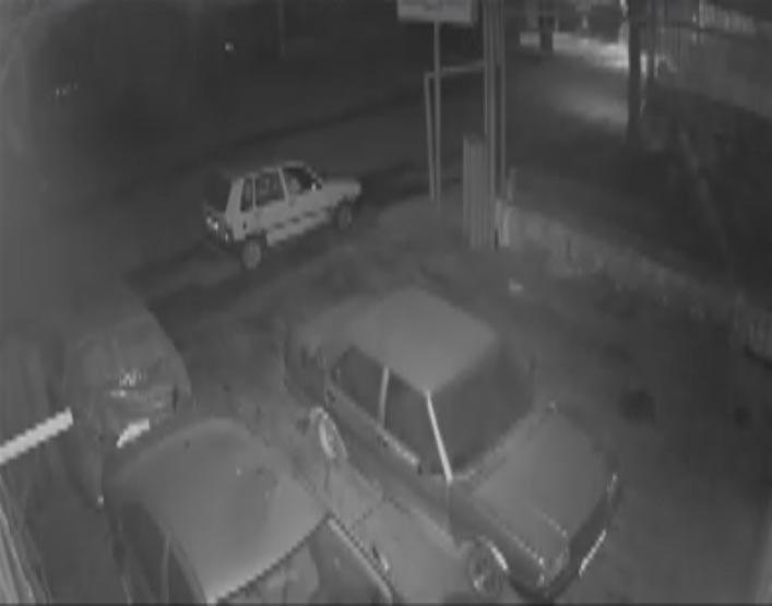 Teker hırsızları kameraya böyle yakalandı