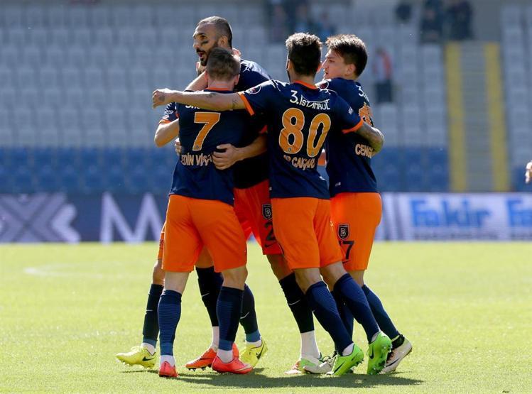 Başakşehir 2-1 Alanyaspor / Maç Özeti