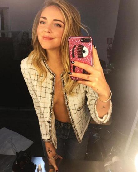 Chiara Ferragni sosyal medyayı salladı