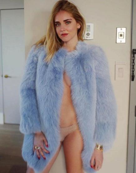 Chiara Ferragni sosyal medyayı salladı